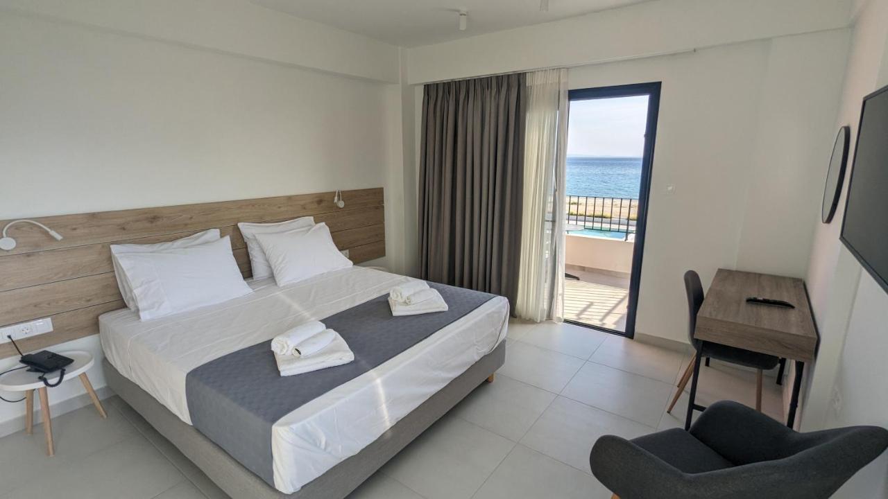 Costa Ionica - Mytikas Seaside Hotel Bagian luar foto